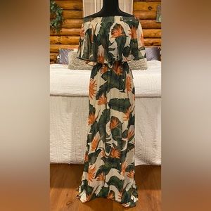 NWT Hacienda Maxi Dress, Show Me Your MuMu, Paradise Found Chiffon S